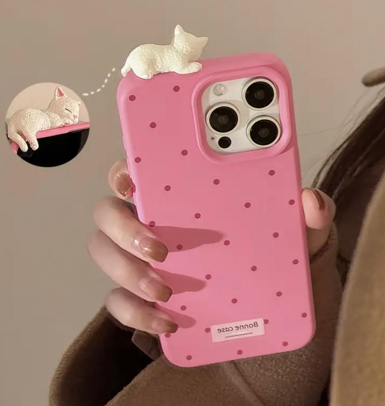 İphone Sevimli 3D Yatan Kedi Puantiyeli Tasarım Telefon Kılıfı